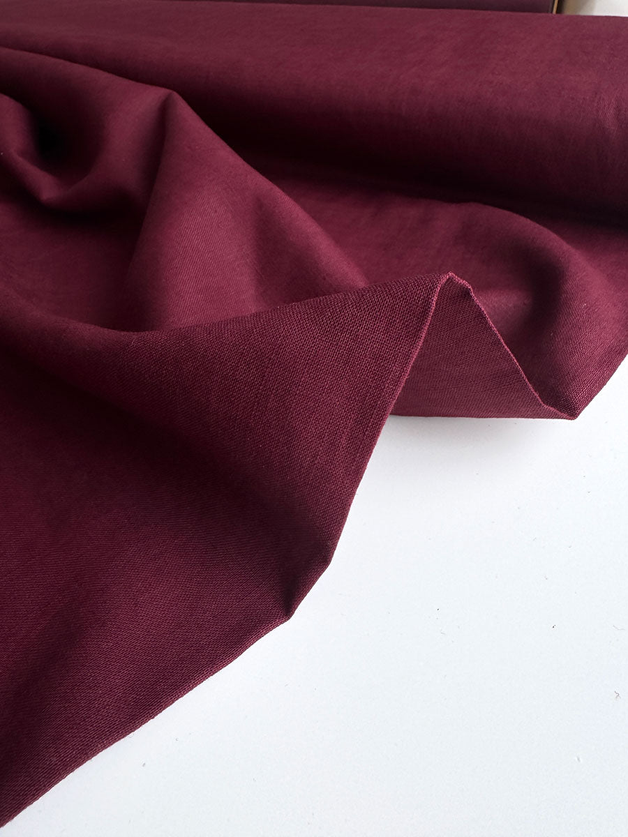 Bordeaux stonewashed linen - per half metre