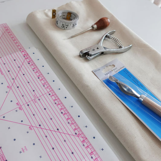 Pattern cutting essentials kit