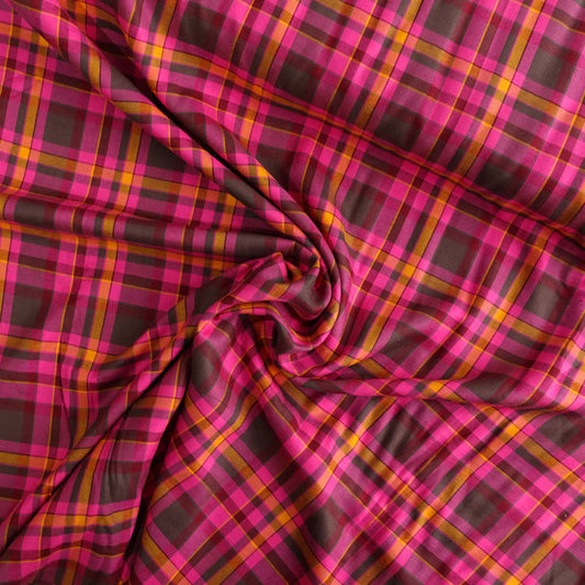 Pink check - Viscose Twill - per half metre